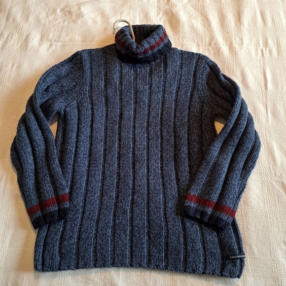 Calvin Klein Jeans boys medium sweater, bulky loose fitting, dark blue - Picture 1 of 5